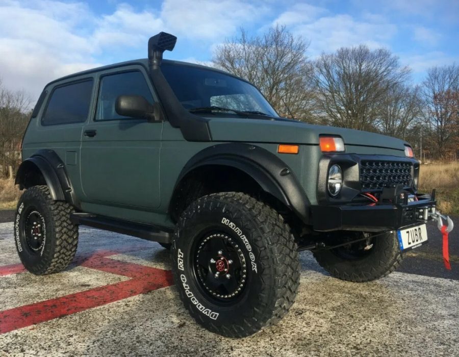 lada niva monster 1