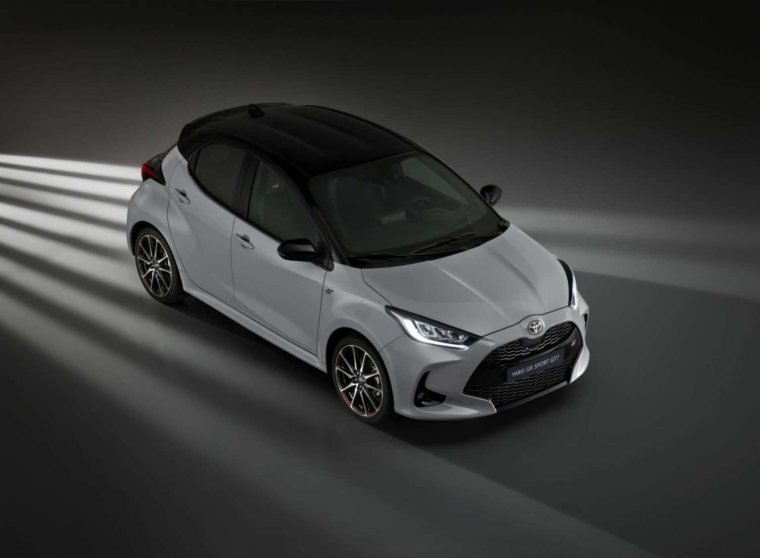 toyota yaris gr sport gran turismo 7 3