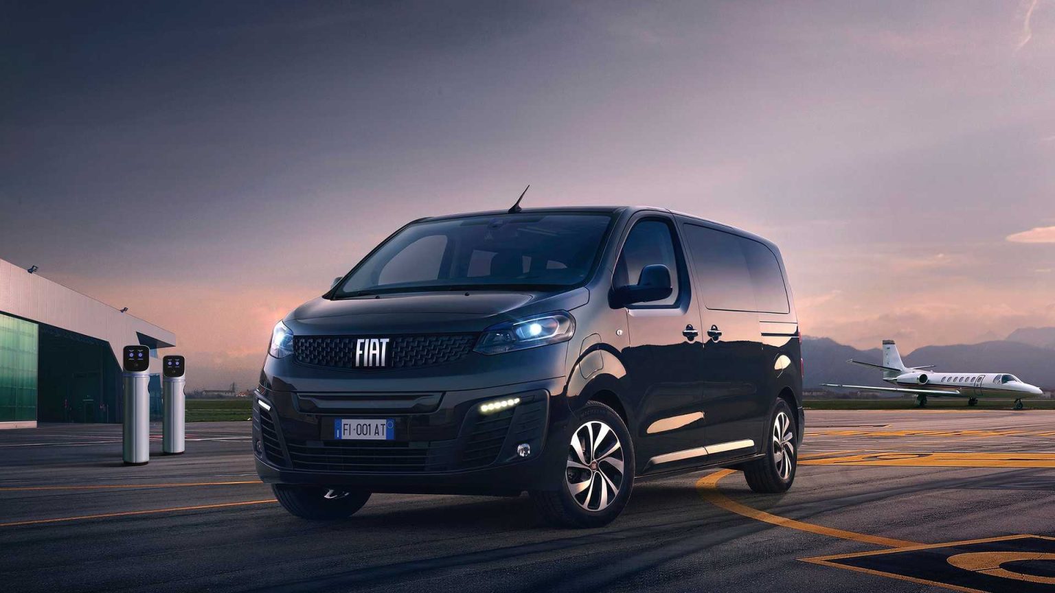 2022 Fiat E-Ulysse Tanıtıldı! Ticari Araçta Yeni Devrim 2022 fiat e ulysse 1