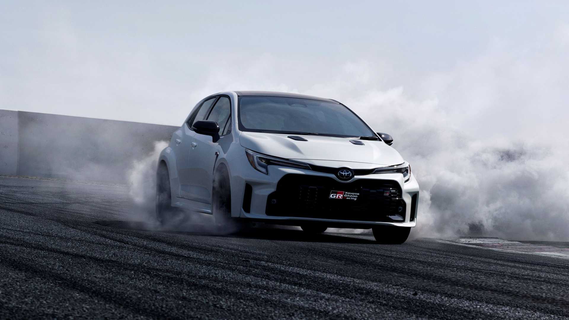 2022 toyota gr corolla 2