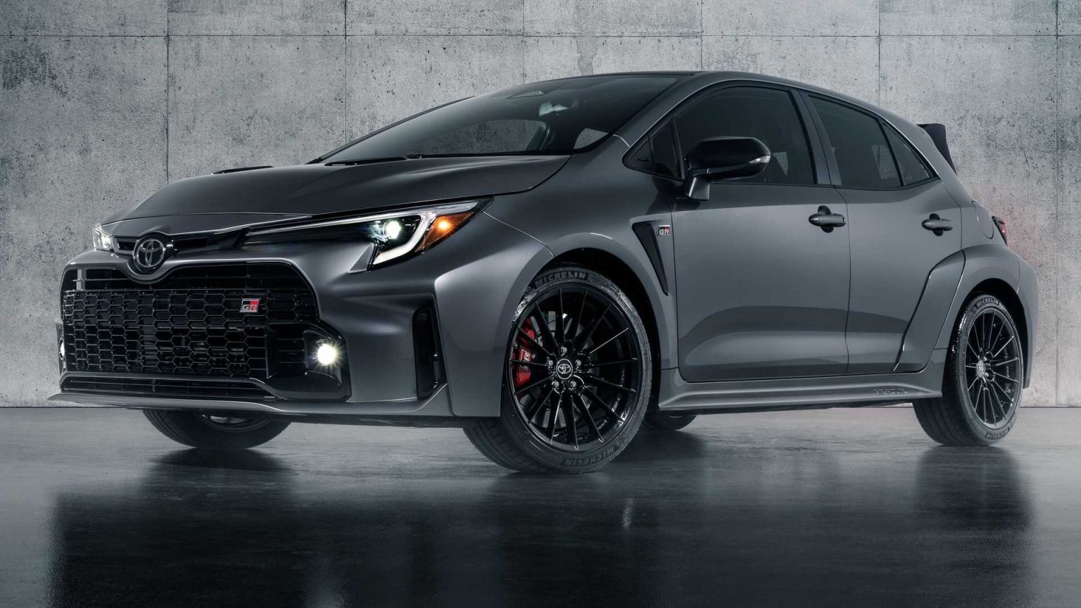 2022 toyota gr corolla 5