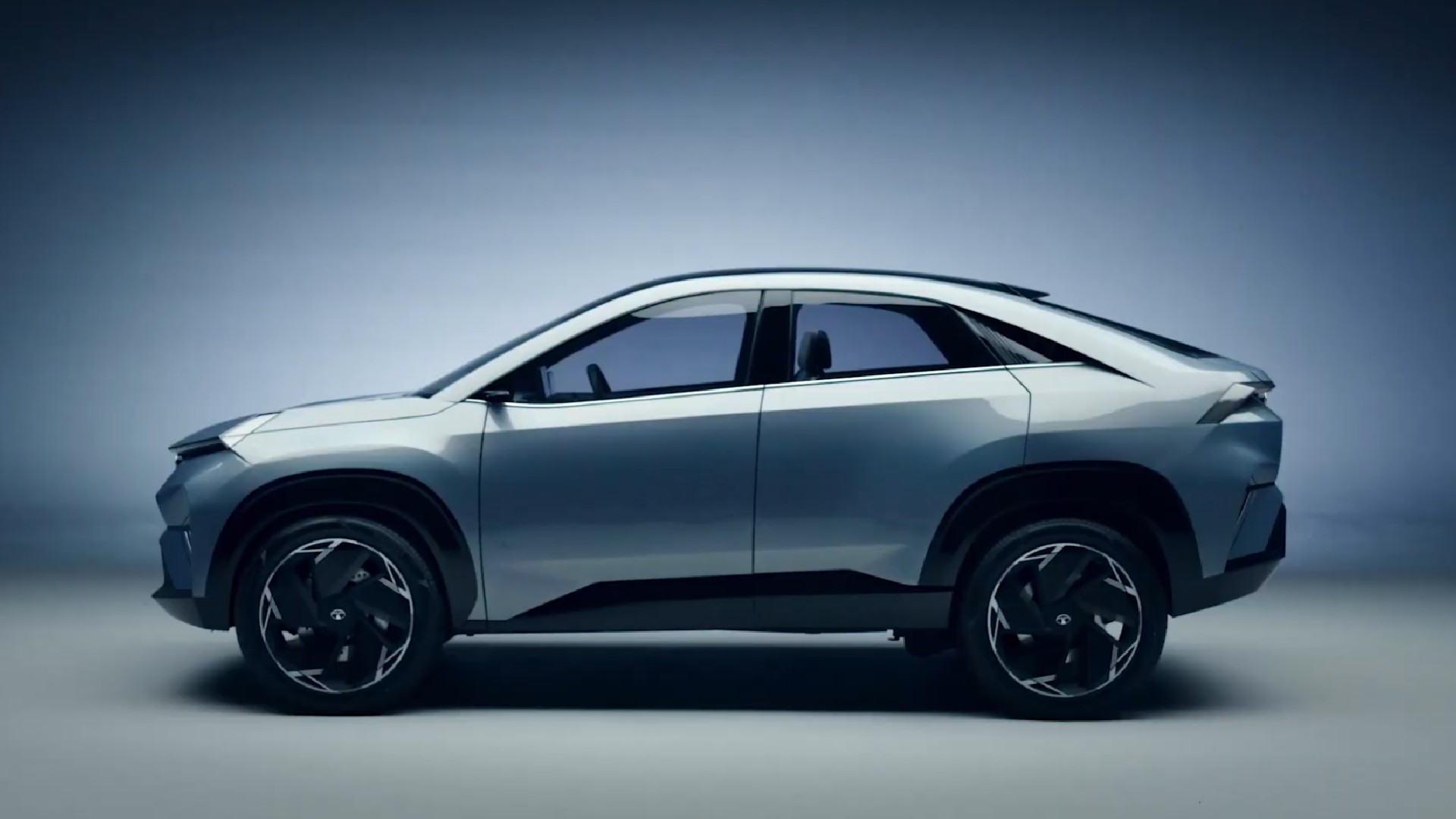 tata curvv 3