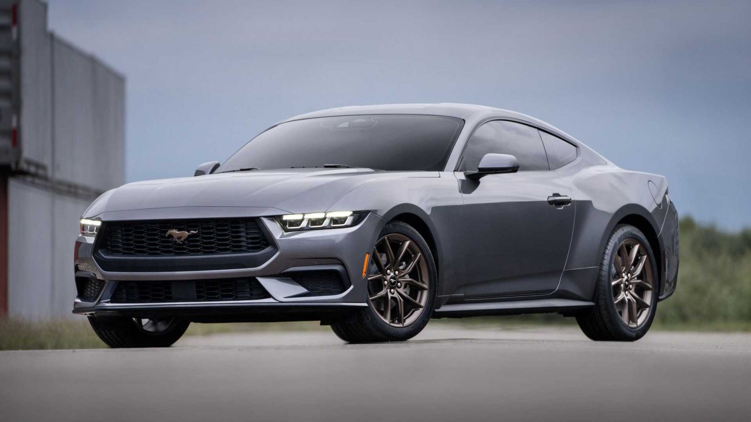2023 ford mustang 3