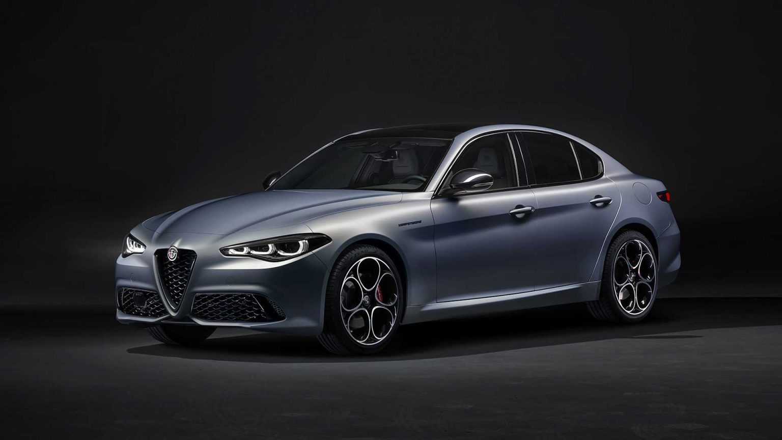 2023 alfa romeo giulia 8