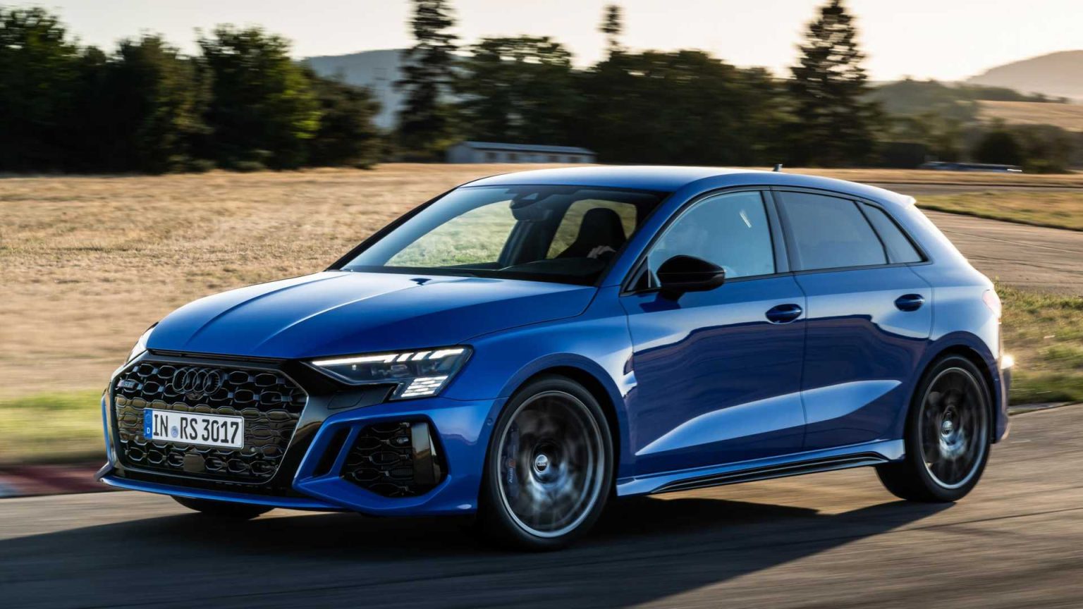 2023 Audi RS3 Performance Edition Tanıtıldı! En Hızlısı 2023 audi rs3 performance edition 3