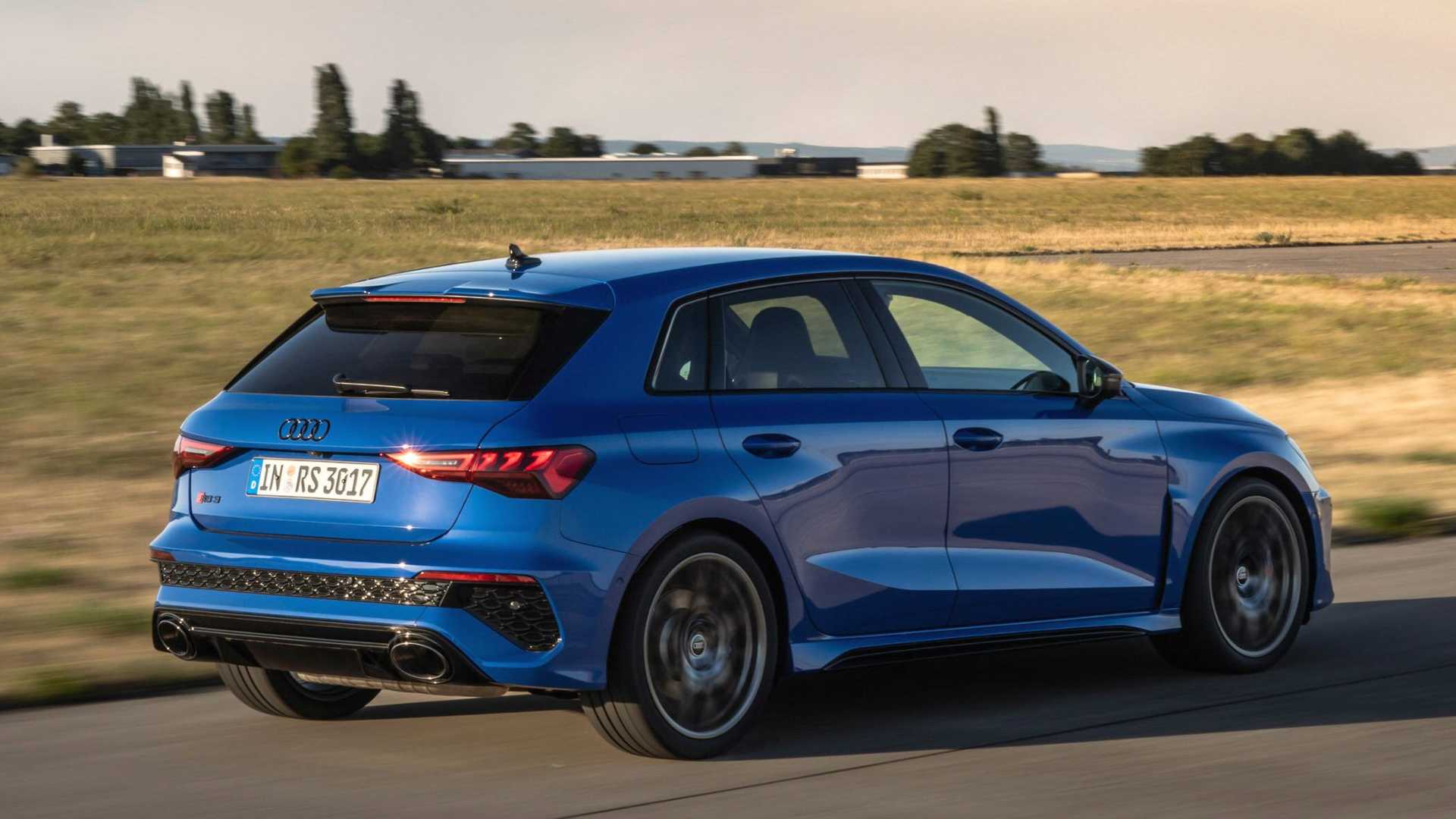 2023 audi rs3 performance edition 4