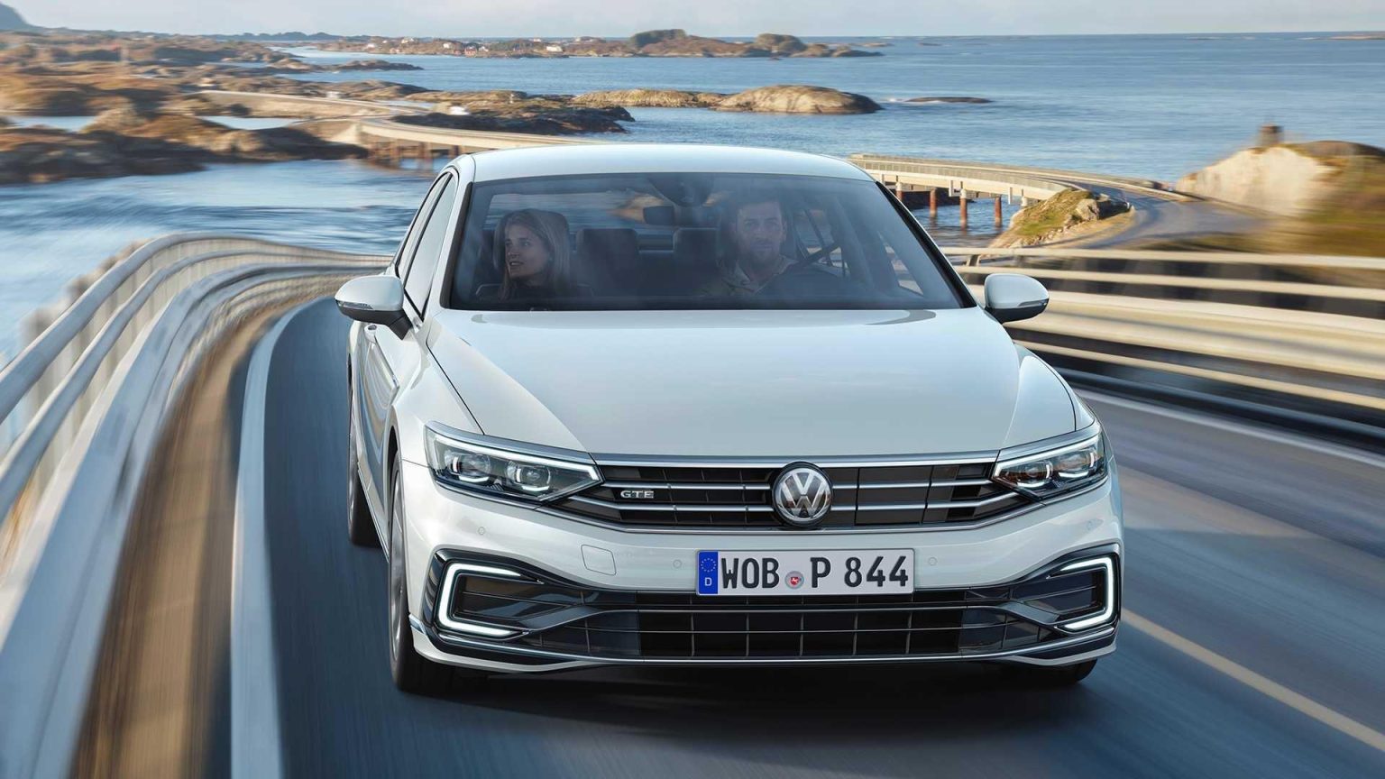 2024 Volkswagen Passat Estate Test Sırasında Görüntülendi Otodünya