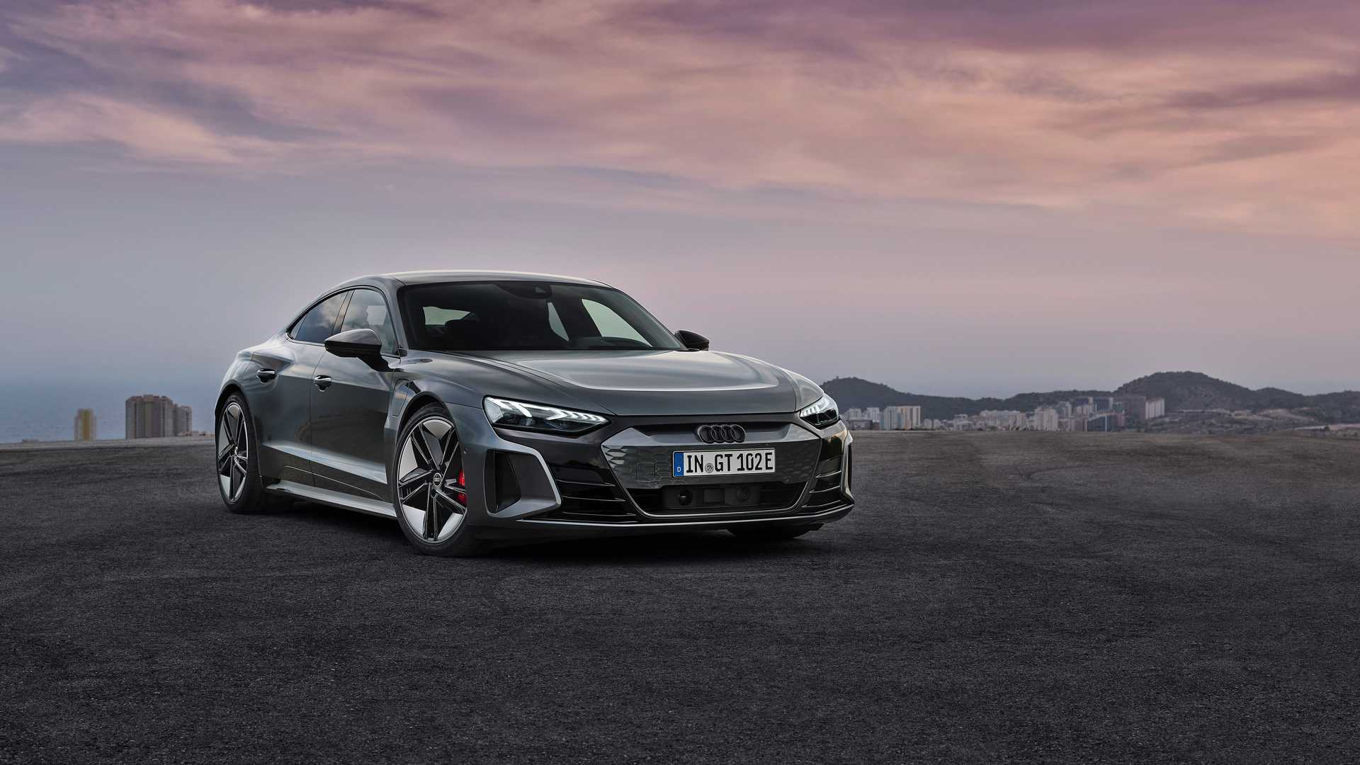 2022 Audi e-tron GT Türkiye Fiyatı ve Seçenekler 2022 audi e tron gt