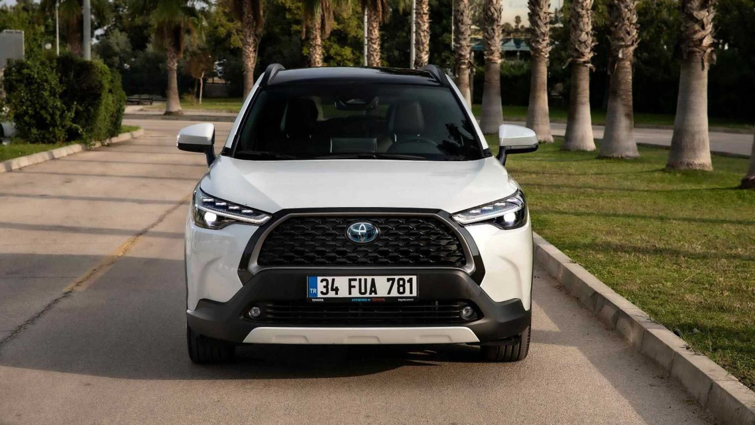 2022 Toyota Corolla Cross Hybrid Türkiye Fiyatı ve Paketler 2022 toyota corolla cross hybrid 3