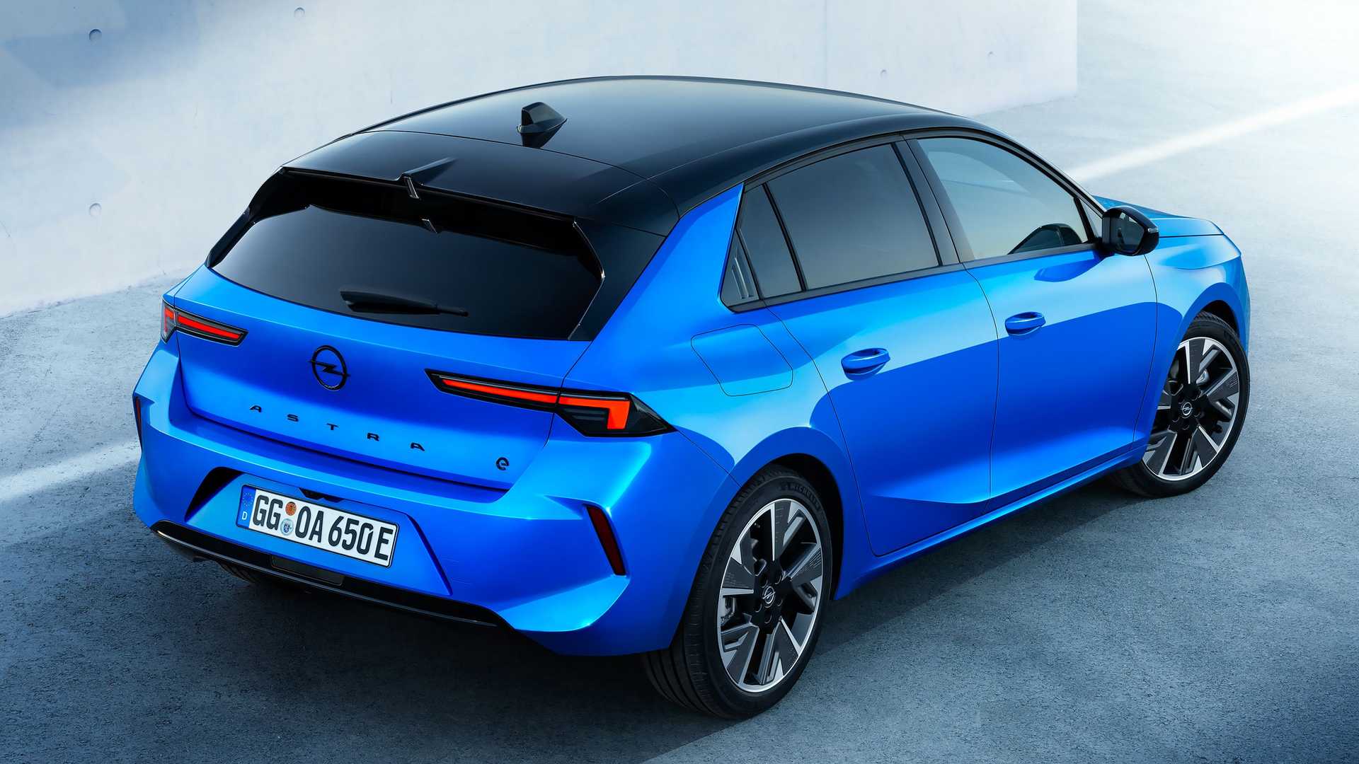 2023 opel astra electric 2