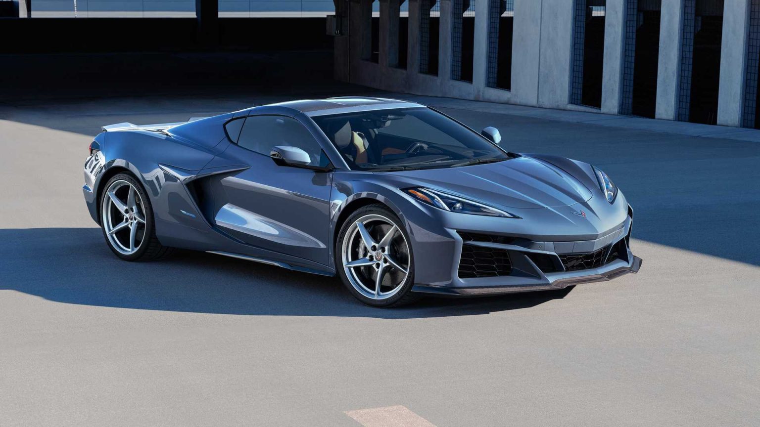 2024 chevrolet corvette e ray 6